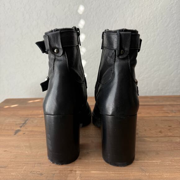 Women's Emanuele Crasto Lug‎ Sole Black Leather Buckle Ankle Boots Size 6.5 - Picture 5 of 10